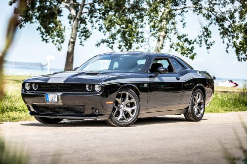 30 perces DODGE Challenger élményvezetés