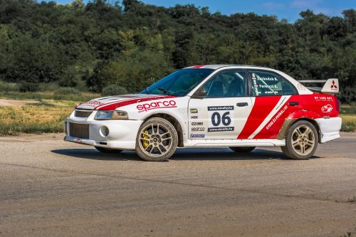 10 körös Mitsubishi Lancer EVO rally autó élményvezetés utalvány
